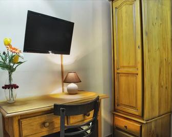Hostal Alfonso XII - Toledo - Room amenity