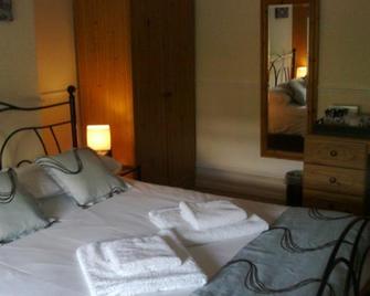 Kings Arms Hotel - Carnforth - Slaapkamer