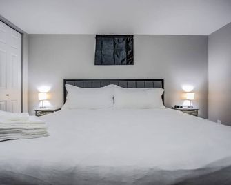 4BR Olympic Training Center with Grill - Colorado Springs - Habitación