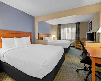 Quality Inn Dubuque on Hwy 20 - Dubuque - Slaapkamer