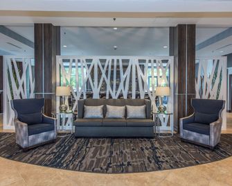 DoubleTree by Hilton North Charleston Convention Center - נורת' צ'רלסטון - לובי