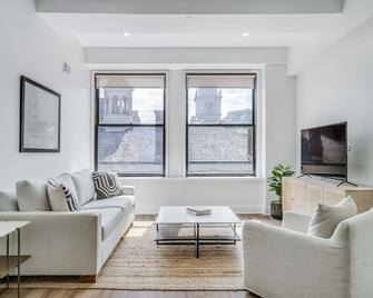 The Ledger Residences by Sosuite - Old City - Philadelphia - Living room