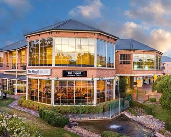 Best Western Plus Hovell Tree Inn - אלברי - בניין