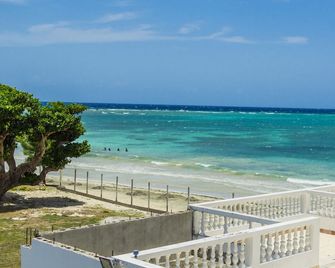 Seacrest Beach Hotel - Saint Ann’s Bay - Spiaggia