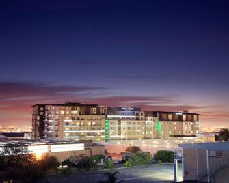 DoubleTree by Hilton Cape Town - Upper Eastside - Ciudad del Cabo - Edificio