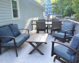 Spacious 3br 3 Bath King Suite Pet Friendly - Thomasville - Innenhof