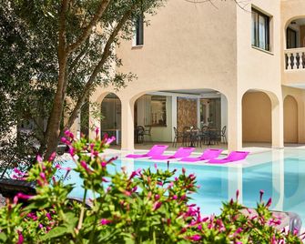 Apartamentos Sinfony - Canyamel - Pool