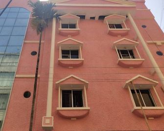 Hotel Tribhuvan, Ranchi, Jharkhand - Ranchi - Building
