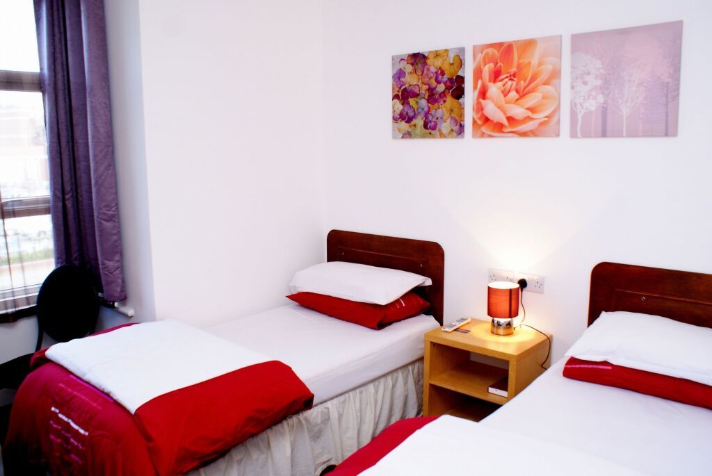 هينديس هوتل