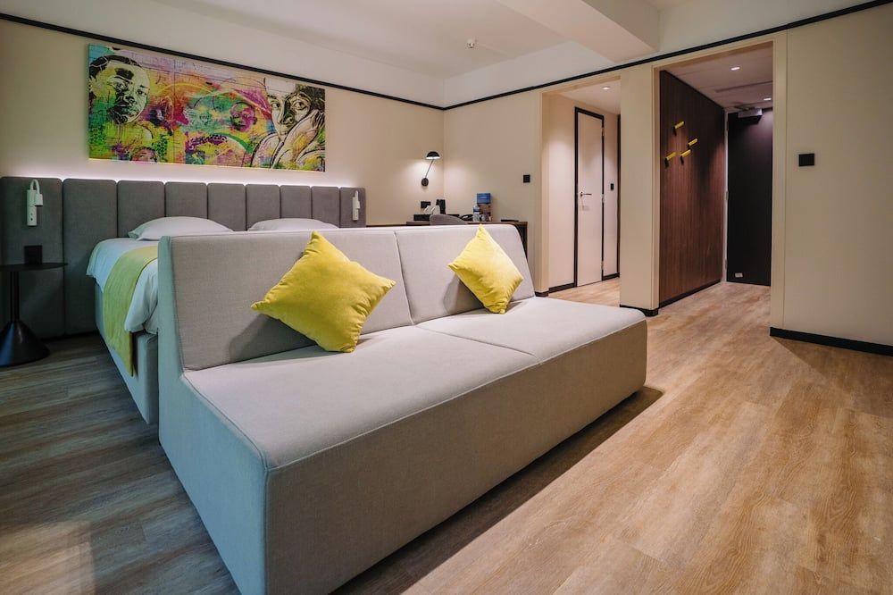 Ostend Hotel - אוסטנד - סלון