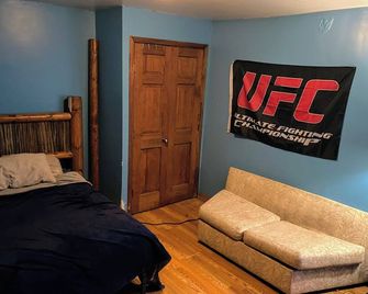 Kelly Lodging - Baltimore