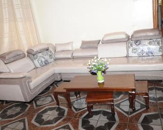 Keva Guest House - Kigali - Living room