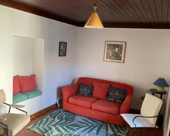 Family house Adraga - Colares - Obývací pokoj