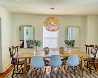 Cutest Beach House - Bay Head - Comedor