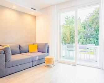 Garda Luxury Suite - Italian Homing - Padenghe sul Garda - Soggiorno