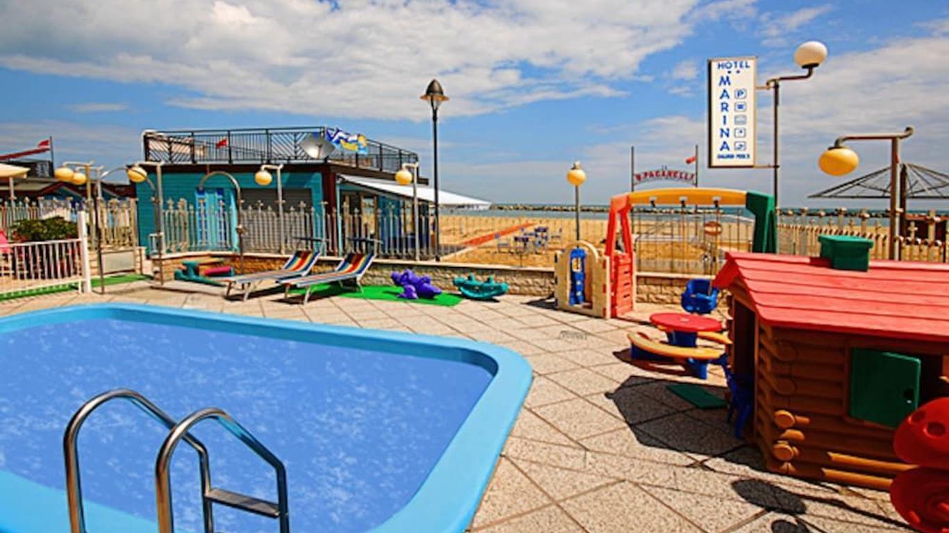 هوتل مارينا