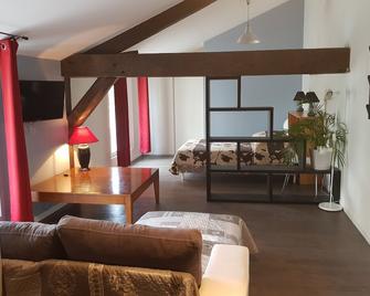 La rose des vents - Sathonay-Camp - Living room