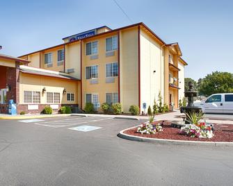Best Western Plus Walla Walla Suites Inn - Walla Walla - Building