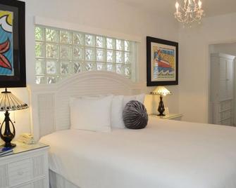 Sobeyou Bed & Breakfast - Miami Beach - Bedroom