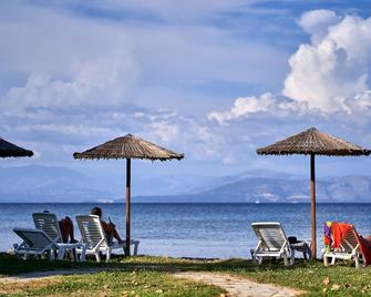 Seaside Resorts - Kavos - Beach