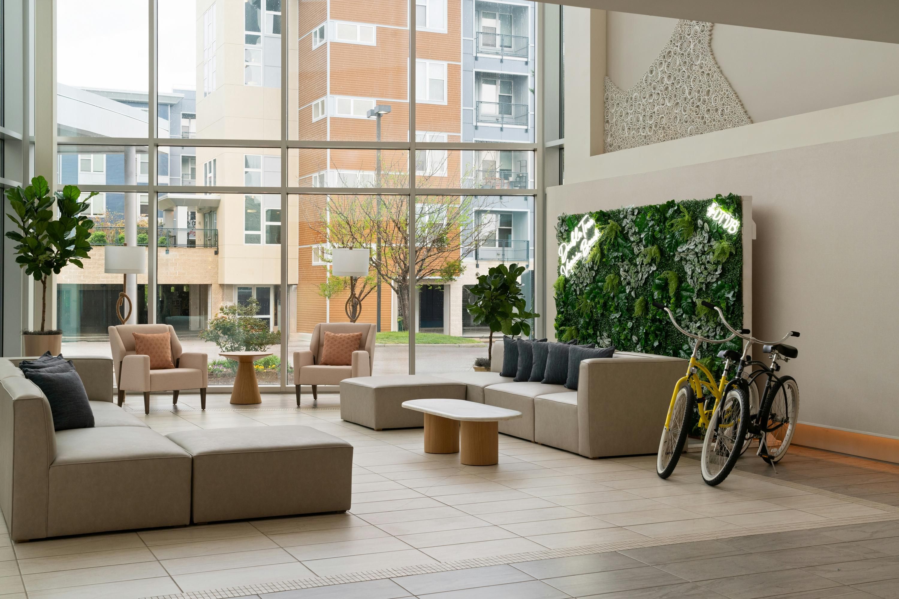 DoubleTree by Hilton Virginia Beach - וירג'יניה ביץ' - לובי