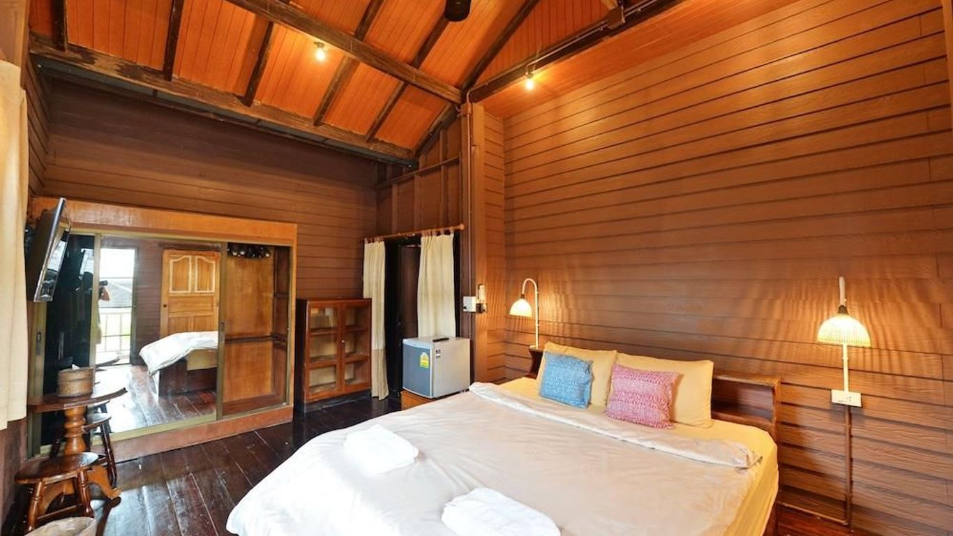 Huan Kawin Est.58 Lanna Home & Collection