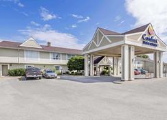 Comfort Inn & Suites - Collingwood - Gebouw