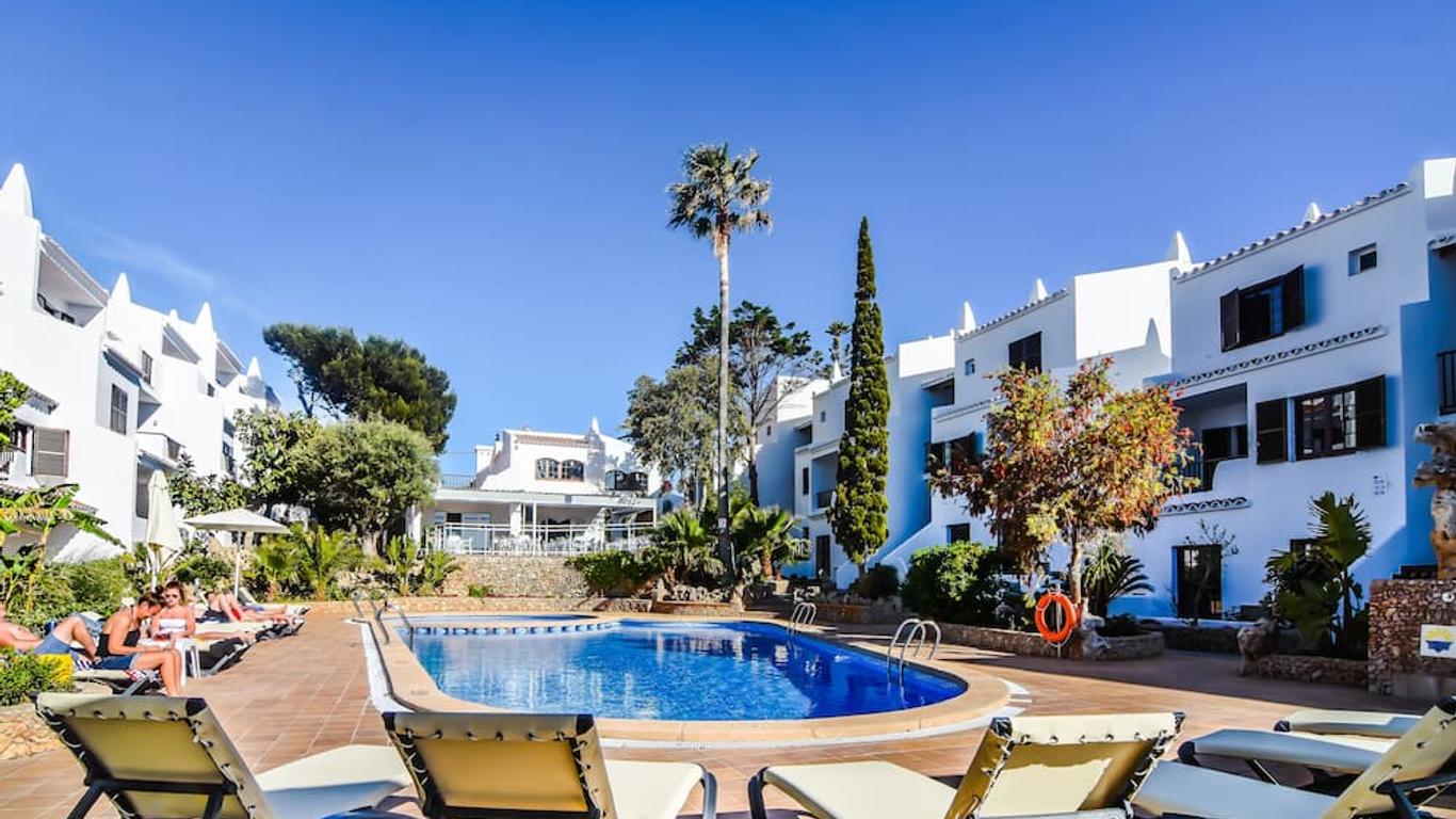 أبارت هوتل نيلفا ريزورت