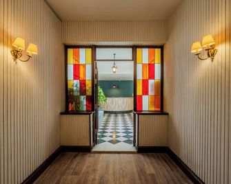 Longchamps l Zamalek l Boutique Hotel with Breakfast - קהיר - מסדרון