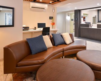 Candlewood Suites Austin-Round Rock By IHG - Round Rock - Building