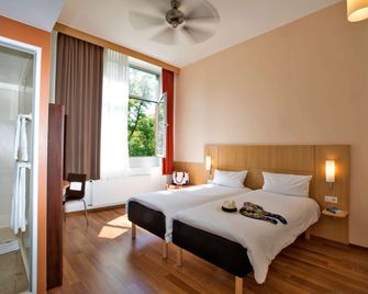 Ibis Berlin Neukölln - Berlim - Quarto