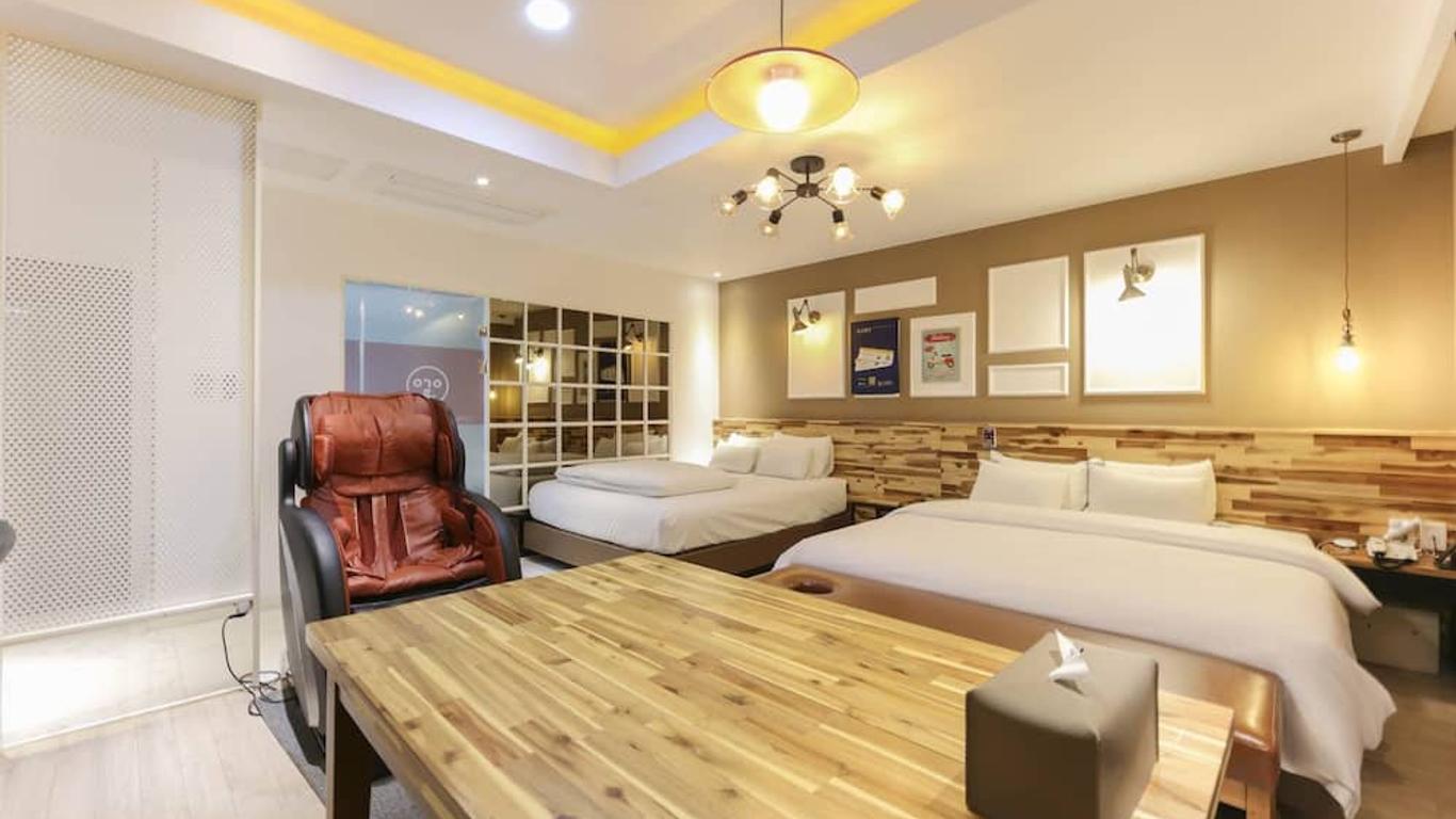 Hotel Yeogieutte Dongdaegu