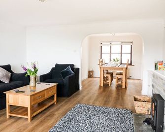 Seal Cottage - Woolacombe - Living room