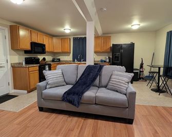 White Mountain Home Update - 베를린 - 주방