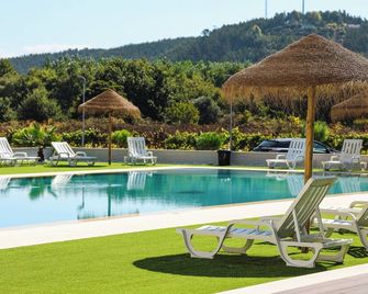 Hotel Lena Village - Mortágua - Piscina