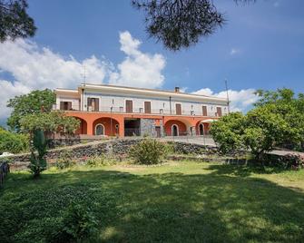 Il Sentiero Degli Ulivi - Santa Venerina - Gebouw