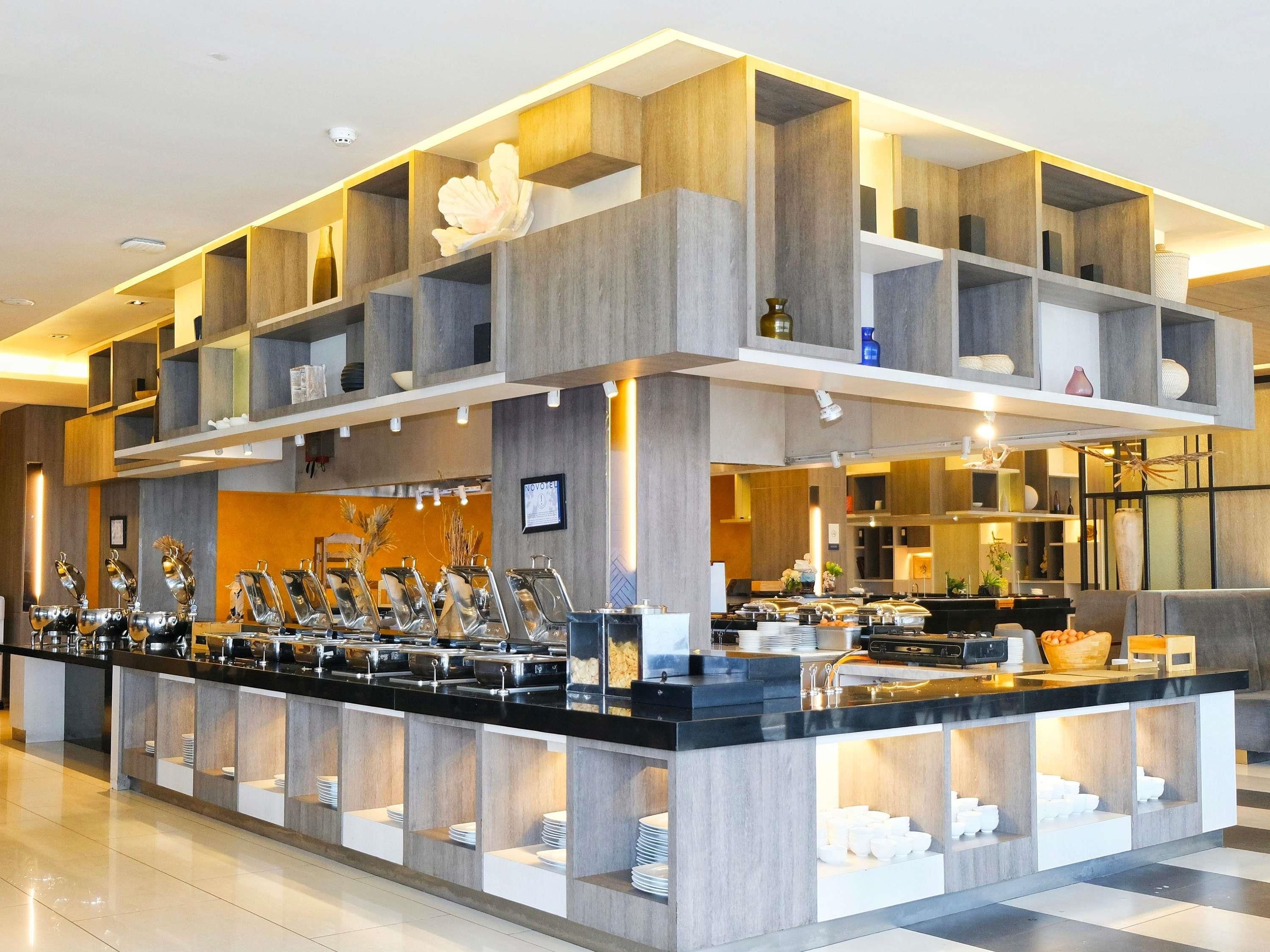 Novotel Pekanbaru - Pekanbaru - Bygning