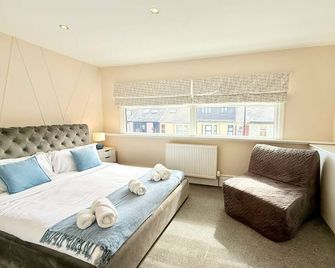 Stay Coastal Boutique Hotel - Whitley Bay