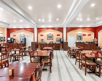 Best Western Plus Yosemite Way Station Motel - מריפוסה - מסעדה