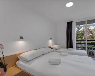 Hotel Alem - Baška Voda - Schlafzimmer