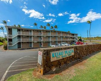 Kuau Surf North shore Maui - Paia - Building