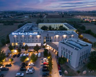 voco Parma & Congressi by IHG - פארמה - בניין