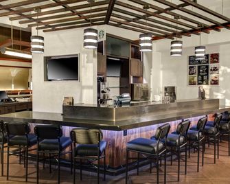 حياة بليس ناشفيل أوبريلاند - ناشفيل (تينيسي) - بار