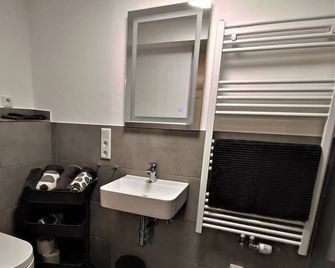 Ferienwohnung Im Stiffje - Schalkenmehren - Bad