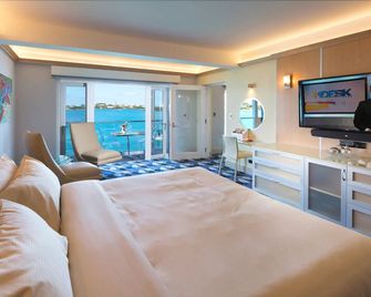 Inverurie Executive Suites - Mount Pleasant - Bedroom