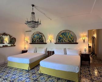 Villa De Cillis Carafa - טורה דל גרקו - חדר שינה