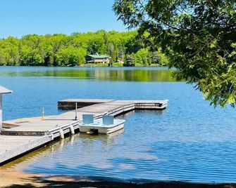 Manoir du Lac Sept-Îles - Fossambault-sur-lac - Outdoors view