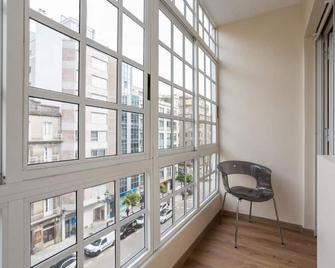 Vigo Bay Apartments by Olala Homes - Vigo - Balcony