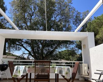 Perfect location, Cala Rovira next to Platja d'Aro, quiet green area - Platja d'Aro - Balcony