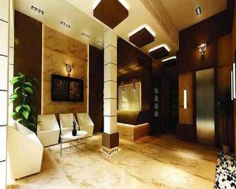 Clyford Inn - Kannur - Lobby